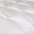 Soft & Luxury Duck/Goose Feather Down Filling Quilt From China